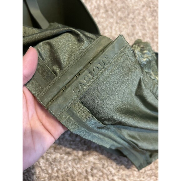 Cacique Women's 46G Smooth Balconette Bra Underwire Green Satin Lace Strap EUC - Picture 4 of 6